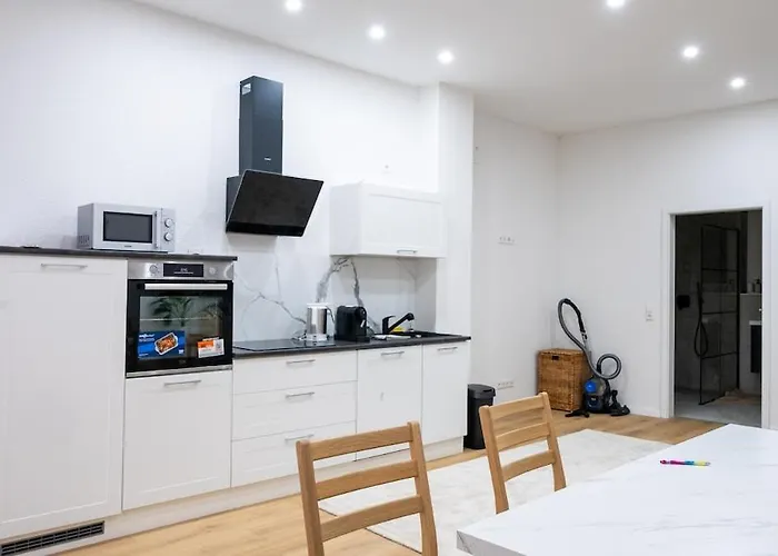 Stylish 1 With Designer Kitchen شقة Niederdorla