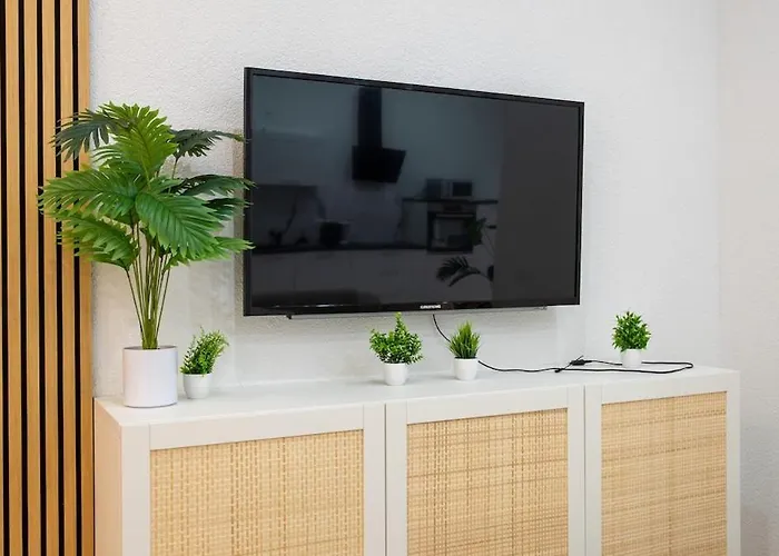 شقة Stylish 1 With Designer Kitchen *