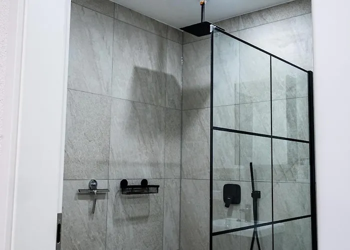 شقة Stylish 1 With Designer Kitchen